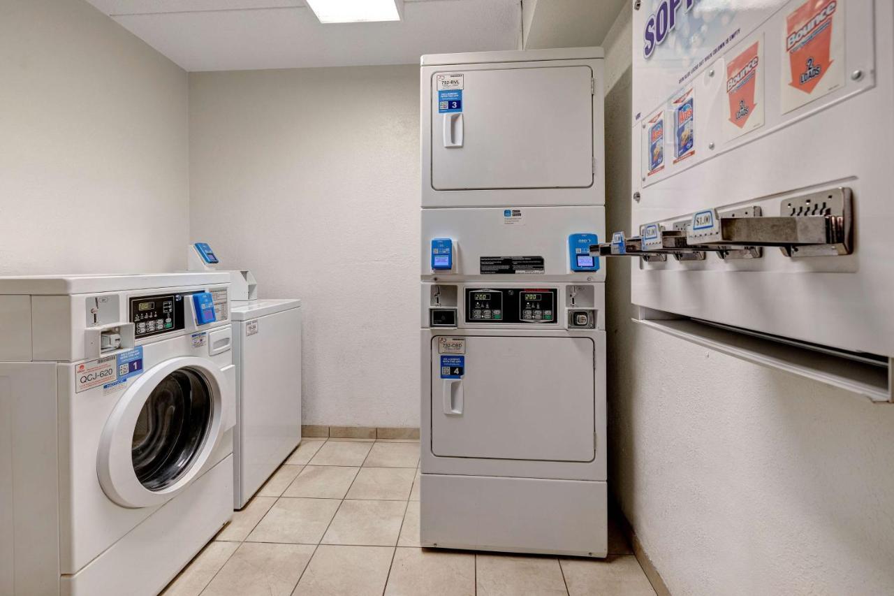 Motel 6-Lakeville, Mn - South - Лейквил Екстериор снимка
